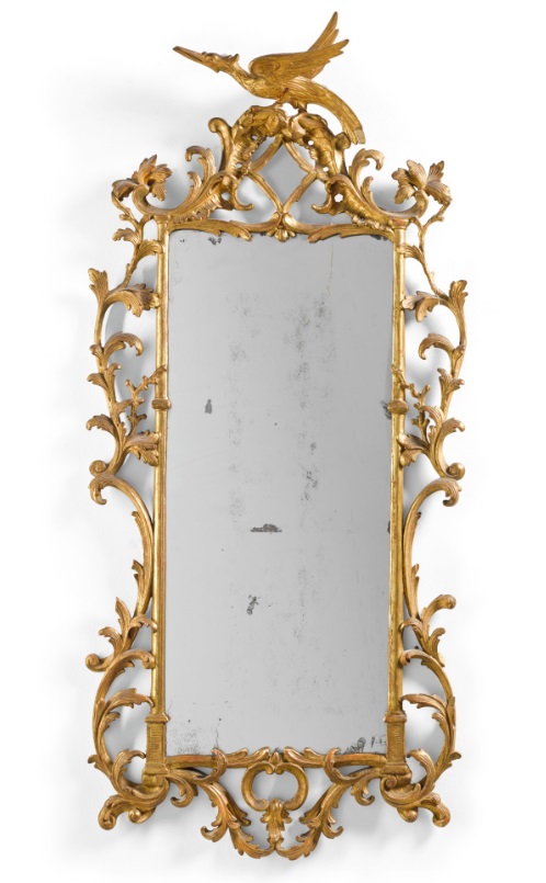 большое (107х52 см) резное деревянное чиппендейловское зеркало, покрытое позолотой, компания Asprey