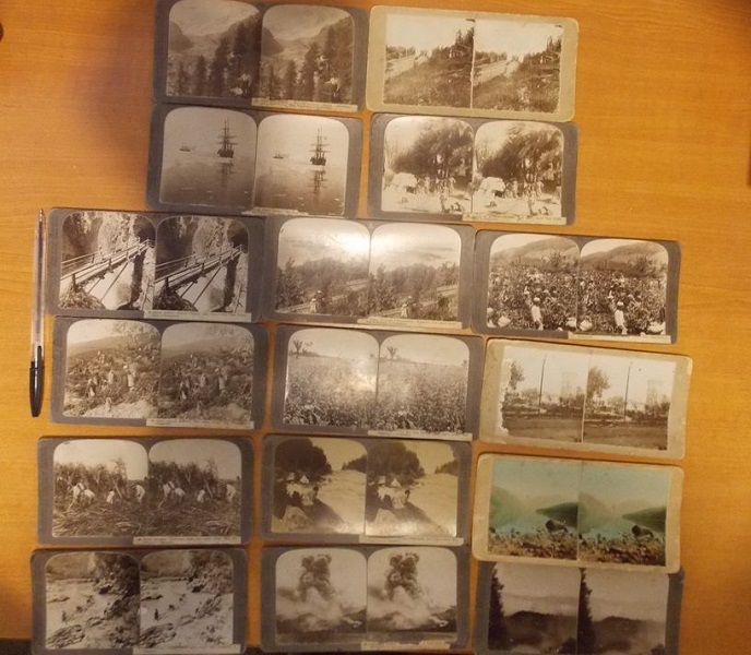 Из Украины не дали вывезти стереофотографические открытки 1917 года