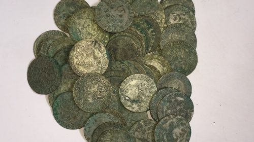 3405 монет: шестаки, трояки и полтораки