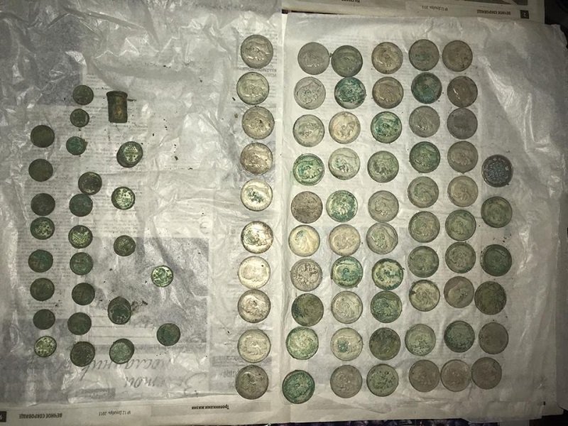 В Киеве нашли клад царских монет весом полтора килограмма