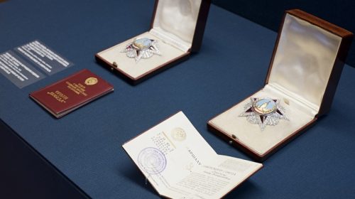 Орден "Победы" - редкая и красивая награда с бриллиантами