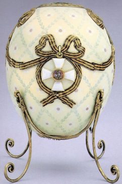 1916 год - императорское пасхальное яйцо «Орден Святого Георгия»