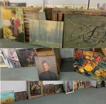 Таможенники задержали в Киеве грузовик с 98 старинными картинами, прибывшими из Франции