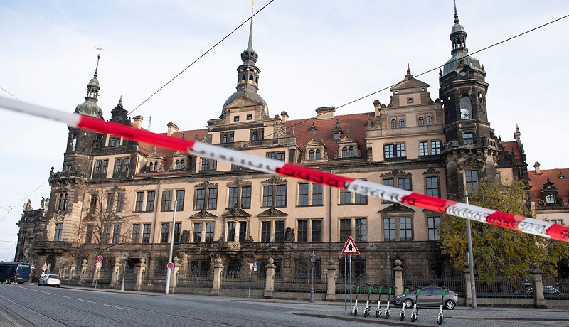 Ограбление сокровищницы «Зеленый свод» в Дрездене. За информацию о преступниках полиция пообещала полмиллиона евро