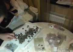 СБУ предотвратила контрабанду старинных монет на 1 млн грн